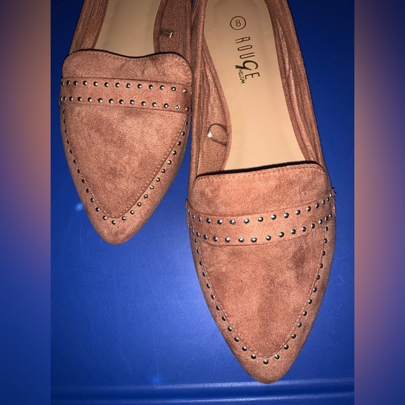 NWOB Cognac Studded Pointed Flats - Picture 4 of 6